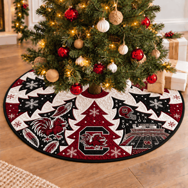 South Carolina Gamecocks Football Fan Quilted Tree Skirt