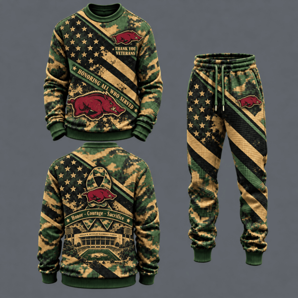 Arkansas Razorbacks Military Camo Waffle Knit Sweatshirt and Jogger Pants Set