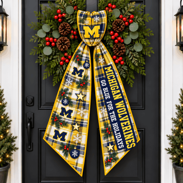 Michigan Wolverines Christmas Wreath Sash