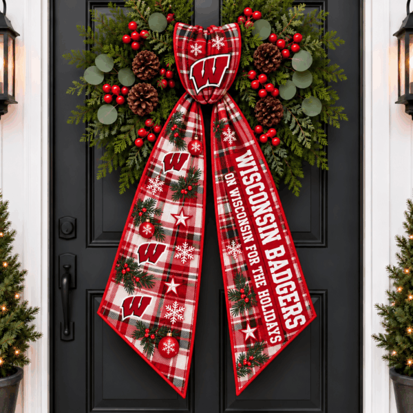 Wisconsin Badgers Christmas Wreath Sash