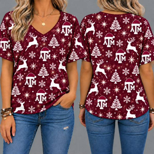 Texas A&M Aggies Women’s Christmas Reindeer Snowflake All-Over Print V-Neck Short Sleeve Shirt