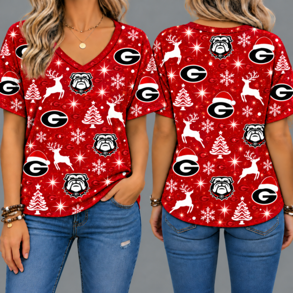 Georgia Bulldogs Women’s Christmas Reindeer Snowflake All-Over Print V-Neck Short Sleeve Shirt