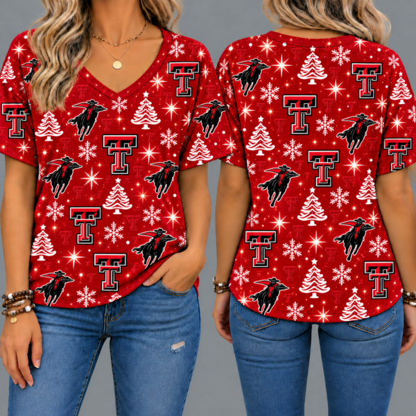 Texas Tech Red Raiders Women’s Christmas Reindeer Snowflake All-Over Print V-Neck Short Sleeve Shirt