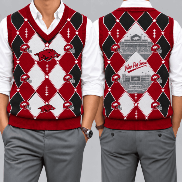 Arkansas Razorbacks Team Argyle Football Fan V-Neck Sleeveless Knit Vest